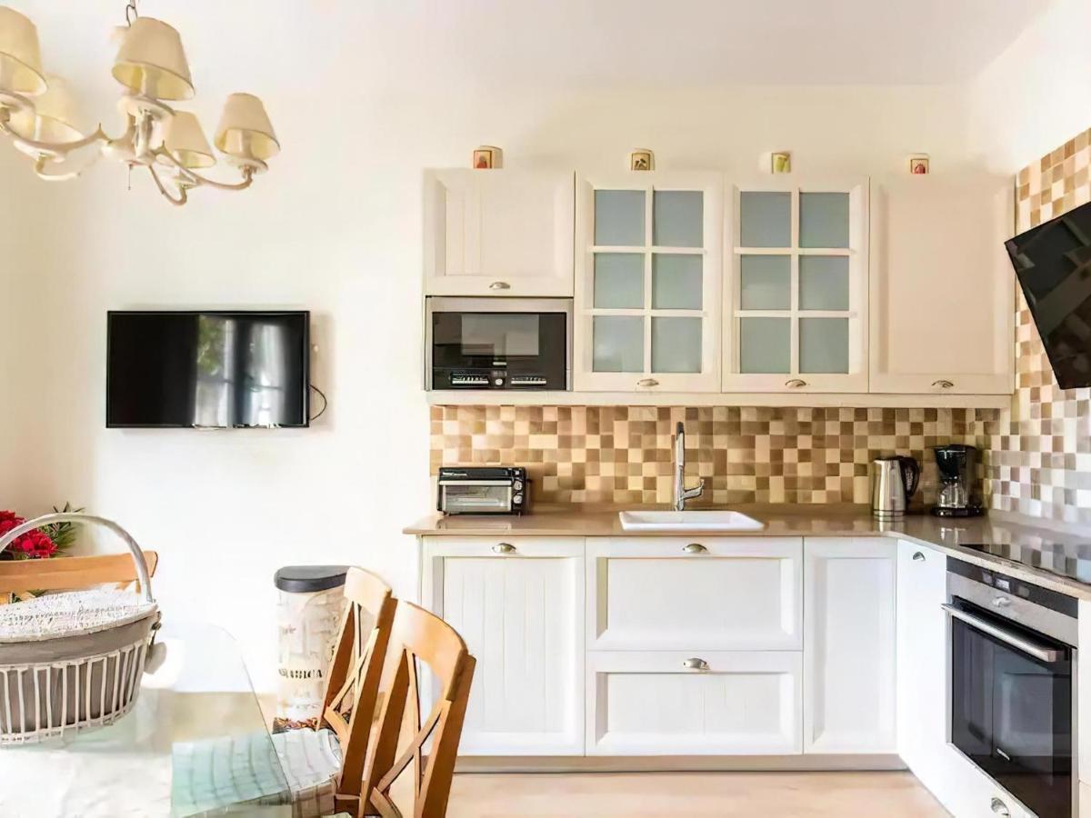 Sitges Spaces Beach House-4 Bedrooms, 3 Bathrooms, Large Terrace, Jacuzzi, Center-Beach מראה חיצוני תמונה
