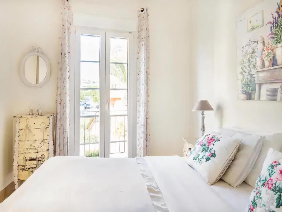 Sitges Spaces Beach House-4 Bedrooms, 3 Bathrooms, Large Terrace, Jacuzzi, Center-Beach מראה חיצוני תמונה